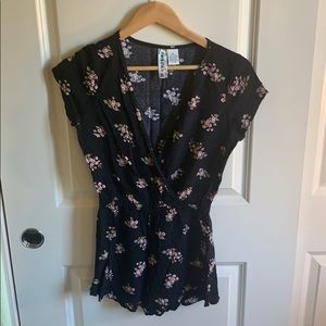 Black floral print small romper